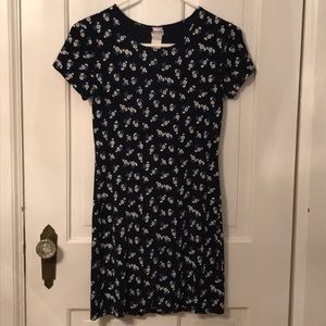 Navy flowered short dress